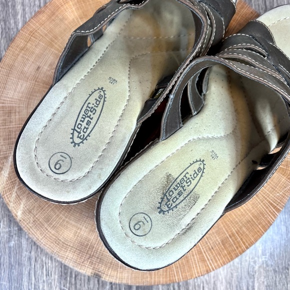 *Lower East Side | Vintage 90's Y2K Brown Chunky Platform Slides Sandals Size 9 - Picture 12 of 16